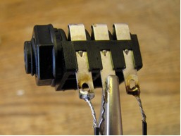 Solder Hook-up Wire to Jack